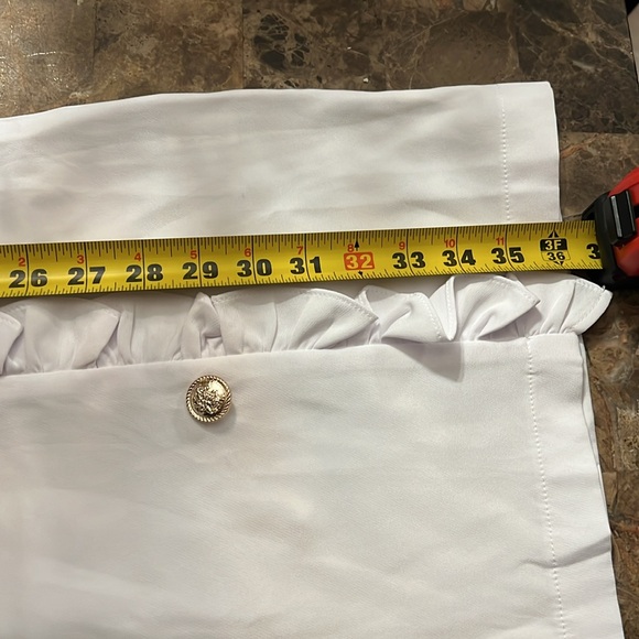 Beautiful and Elegant size M white dress excellents conditions FHQ collection - Picture 9 of 10